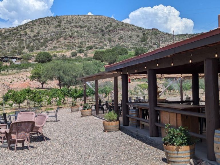 This Hidden Arizona Countryside Getaway Is Absolutely Worth The Scenic Drive