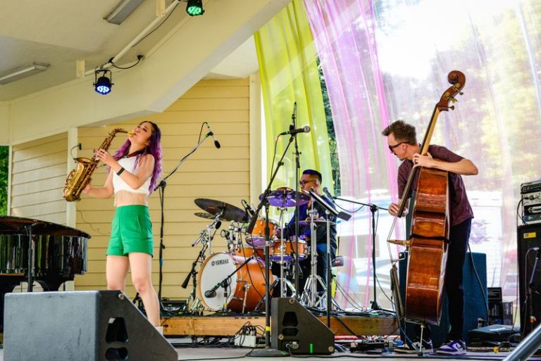 This Weekend-Long Washington Jazz Festival Fills a Downtown Park With Live Music and Wine