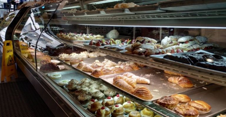 The Small Italian Bakery In New York That Outsold National Chains