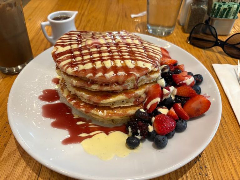 These 6 Illinois Breakfast Spots Stack Their Flapjacks Tall With Real Maple Syrup