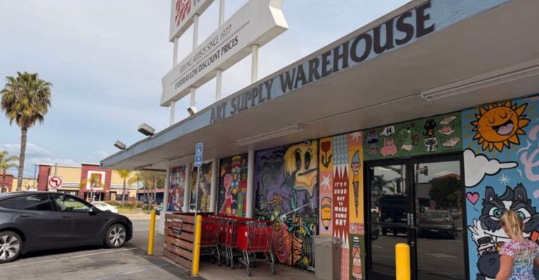 This Massive Craft Supply Warehouse In California Is Every DIY Lover’s Dream
