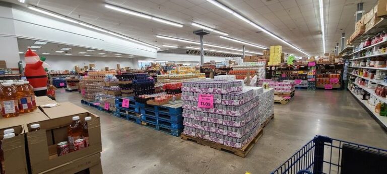 Tired Of Grocery Bills, Arizona Families Fill Carts For Less At These 9 Discount Stores