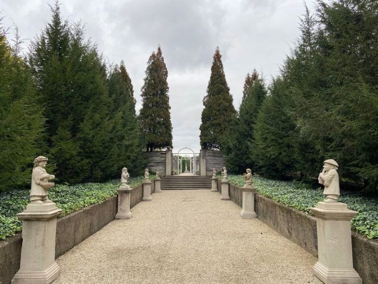 Peaceful Garden Rooms And A Giant Concrete Sun Singer Fill This Quiet Estate Near Monticello, Illinois