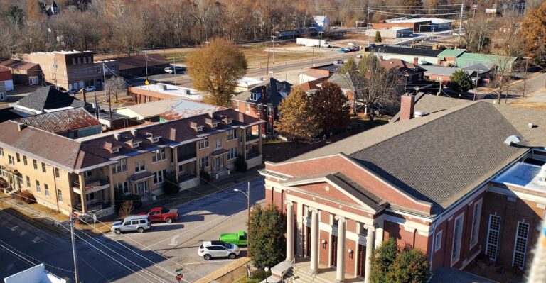 Retirees Are Finding A Fresh Start In This Tennessee Town Where Affordable Living Is Still Possible
