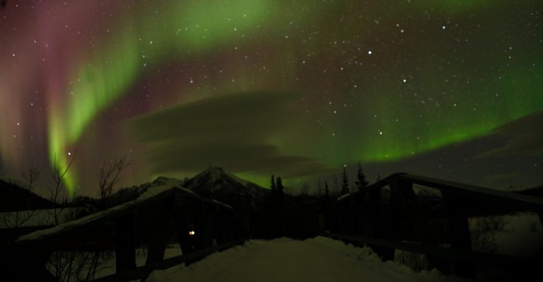 This Tiny Alaska Town Is One Of The Best Places In America To Watch The Northern Lights