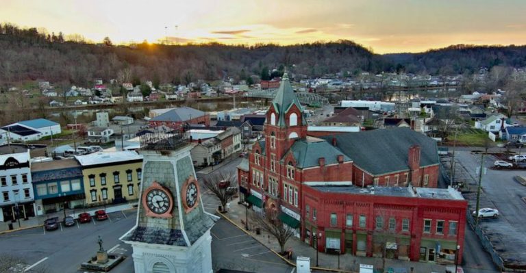 The Secret Ohio Appalachian Town Most Visitors Somehow Miss