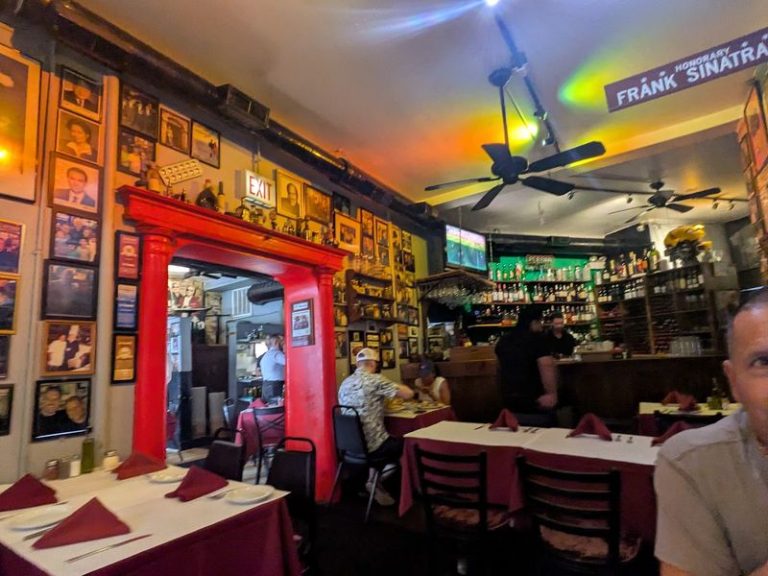 This Old-School Illinois Italian Joint Serves Pasta So Good People Happily Wait In Line For It