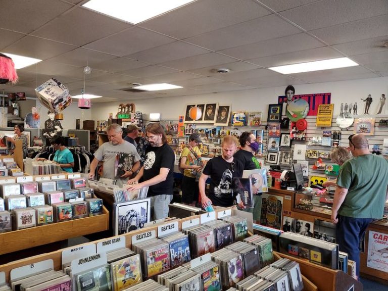 Record Collectors Get Lost For Hours In Crates At This Legendary Washington Shop
