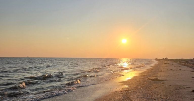 This Louisiana Gulf Coast Town Could Be The Perfect Escape From The Crowds