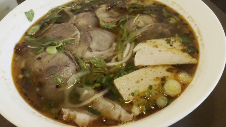 These 7 Illinois Vietnamese Kitchens Ladle Their Pho Broth Steaming Over Rice Noodles