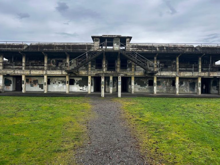 This Washington Park Lets You Walk Into Old Concrete Bunkers That Still Stand Watch Over The Beach