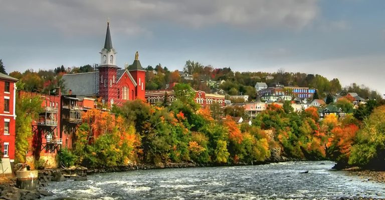 This New Hampshire Mountain Town Still Has Homes Under $200K
