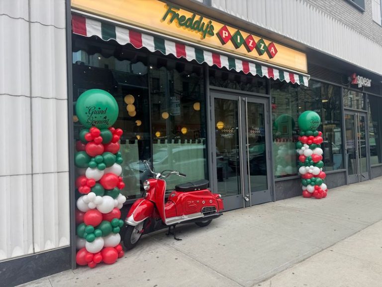 This Cicero Spot Serves Chicago’s Best Gelato, Gnocchi, And Meatball Sandwiches All Under One Roof
