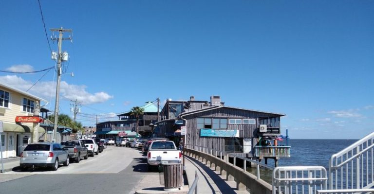 Locals Are Quietly Moving To This Sleepy Florida Fishing Village For Its Affordable Coastal Life