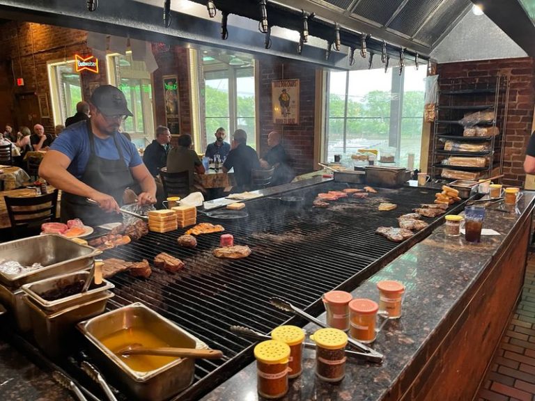 This Peoria, Illinois Chophouse Ages Its Steaks In-House Until The Crust Turns Deep And Dark