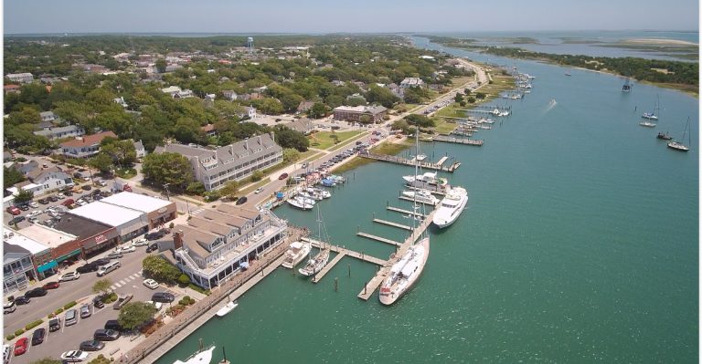 Why This North Carolina Beach Town Is One Of America’s Most Appealing Places To Retire