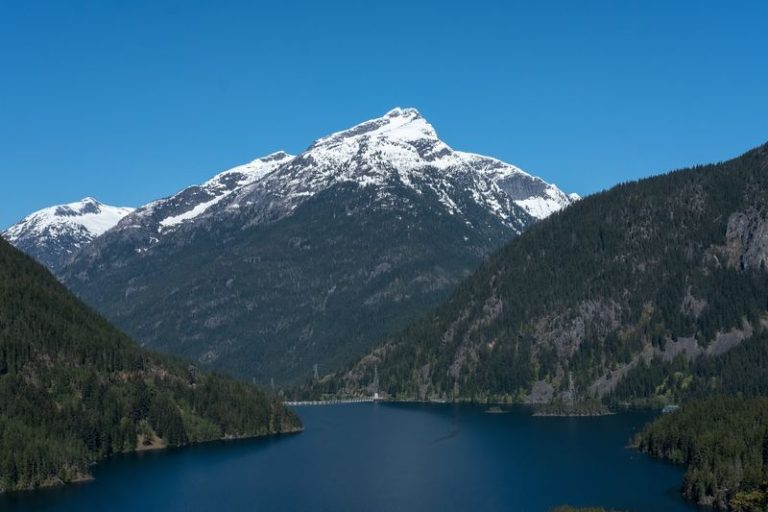 This North Cascades Highway Is One Of The Pacific Northwest’s Most Spectacular Drives In Washington