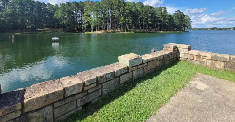 The South Carolina Lake Beaches Locals Think Twice About Visiting In August
