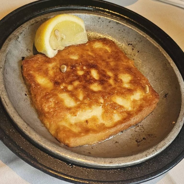 This Chicago Greek Diner Flames Its Saganaki Cheese Tableside Until The Whole Room Turns