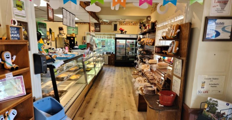This Classic Pennsylvania Donut Shop Is Known For Its Incredible Maple Bars