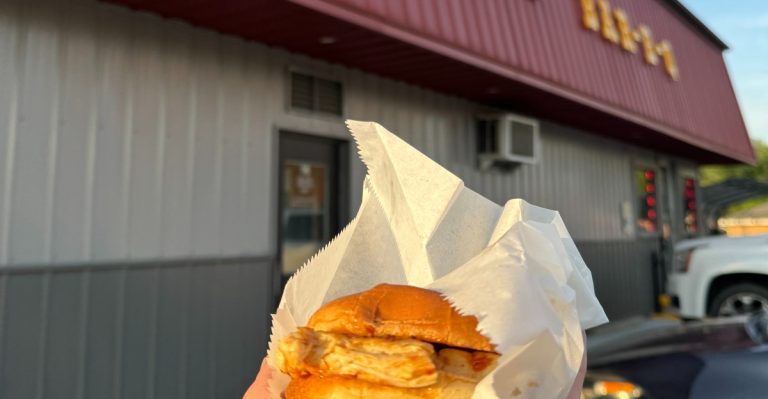 This Tiny Missouri BBQ Joint Has Been Serving The Same Family Recipes For Decades
