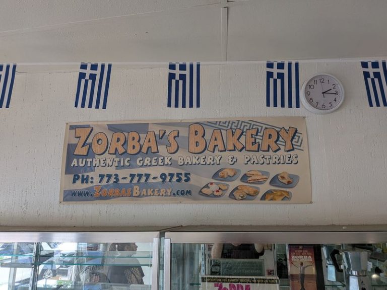 You Can Fork Into A Flaky Spanakopita At These 7 Illinois Greek Bakeries Worth The Drive