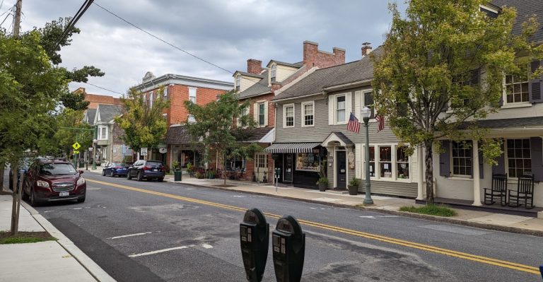 12 Historic Pennsylvania Towns Where You Don’t Even Need A Car