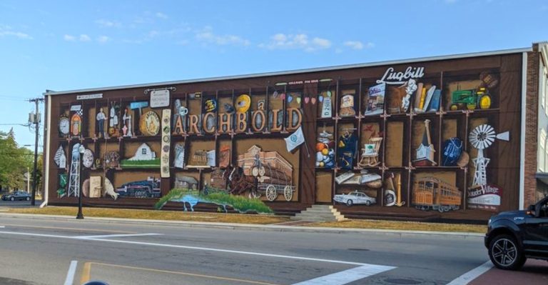 This Charming Ohio Town Blends History, Hospitality, And Homemade Flavor