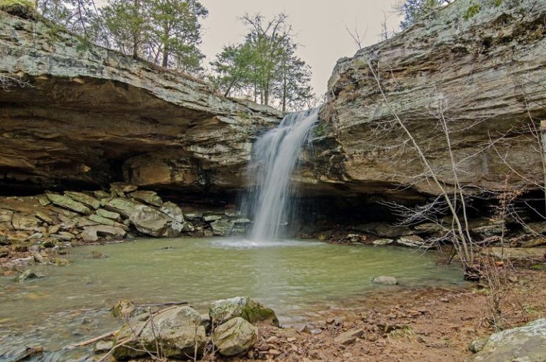 This Illinois Cave Trail Winds Past Waterfalls And Sandstone Bluffs You Can Walk Right Through