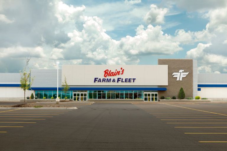 Families Are Filling Carts At 7 Illinois Farm Stores Where Fresh Eggs And Cheese Cost Less