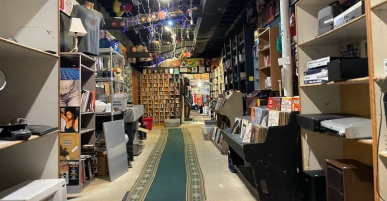 10 Pennsylvania Thrift Shops To Explore While Driving To The Late Summer State Fairs