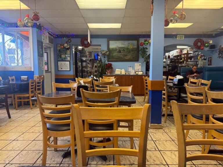 Fill A Tray With Pupusas For Under $10 At These 10 Washington Salvadoran Kitchens