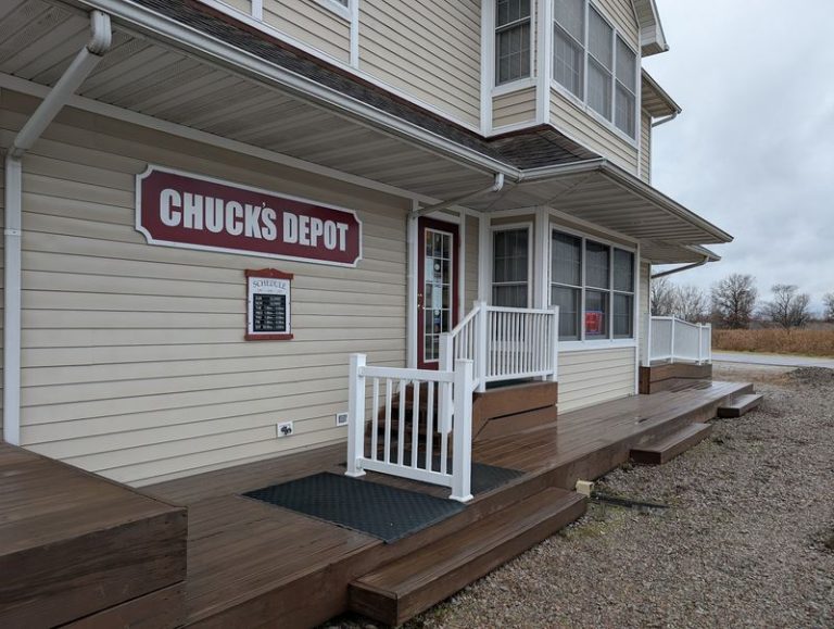 Tucked Inside A Historic Illinois Depot Is A Diner Where The Malts Come In Silver Tins
