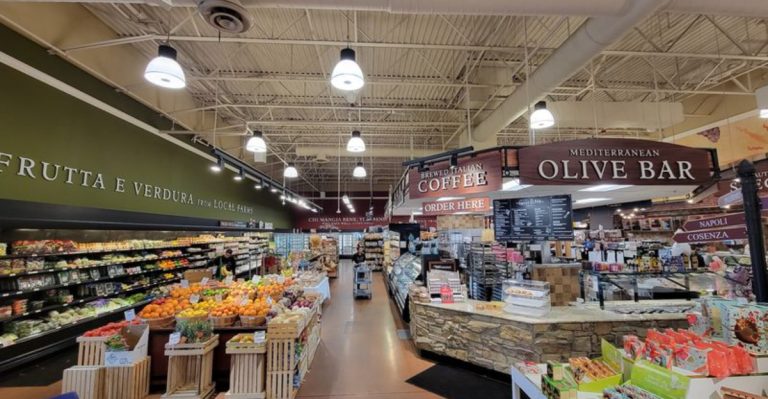 A Vintage Italian Grocery Store Hides One Of Pennsylvania’s Coziest Pizzerias