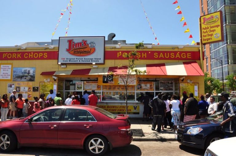 This Walk-Up Stand In Illinois Has Served The Same Onion-Piled Polish Since 1939