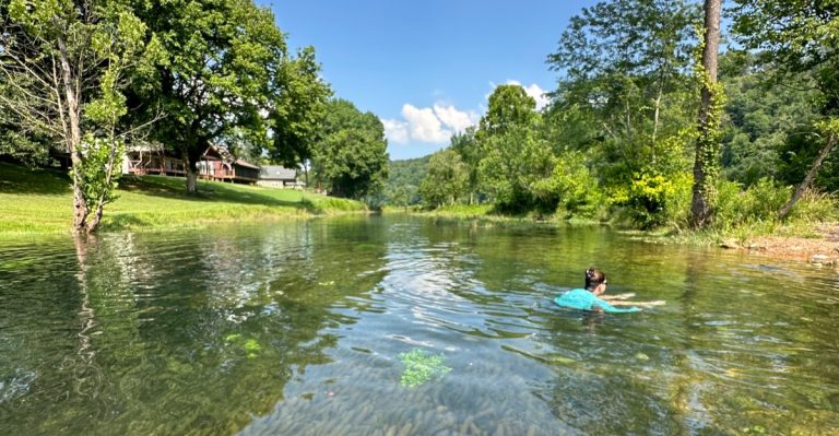 This Quiet Arkansas Town Has A Secret Swimming Hole Tourists Never Notice