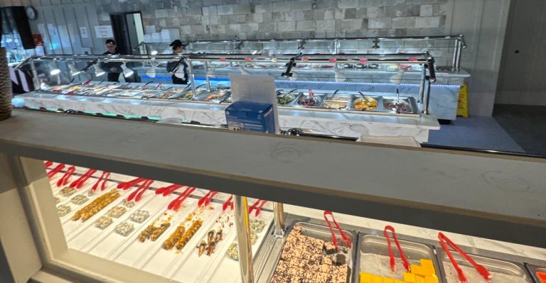 This Georgia Seafood Spot Has A Buffet So Vast, You’ll Want To Try A Little Of Everything