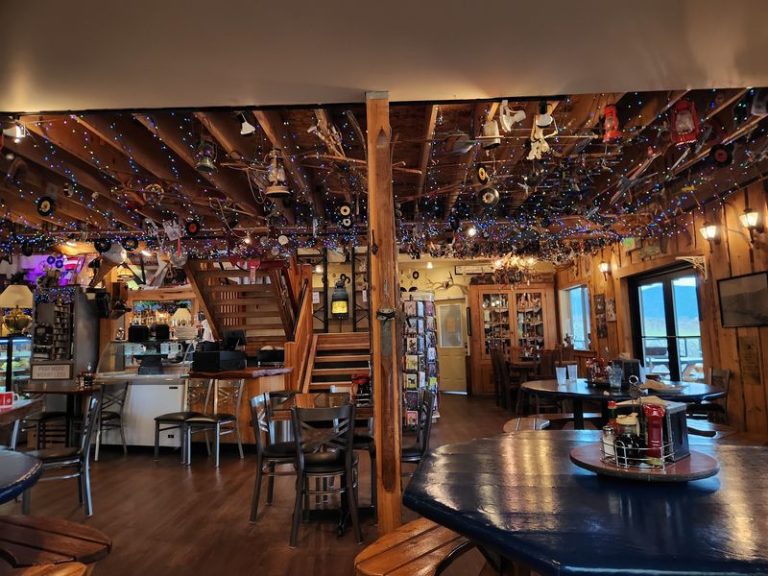 This Washington Farm Stacks Giant Blueberry Pancakes With Sweeping Countryside Views Out Every Window