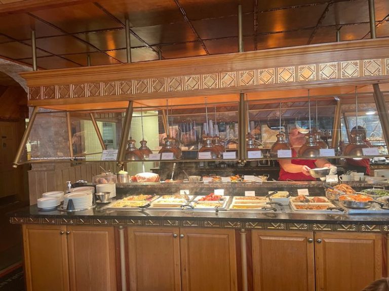 This Illinois Buffet Is A Beloved Local Gem Where Polish Comfort Food Reigns