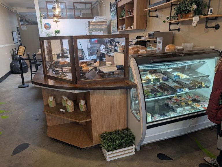 12 Washington Spots Proving Gluten-Free Eating Is A Flaky, Loaded, Delicious Flex In 2026