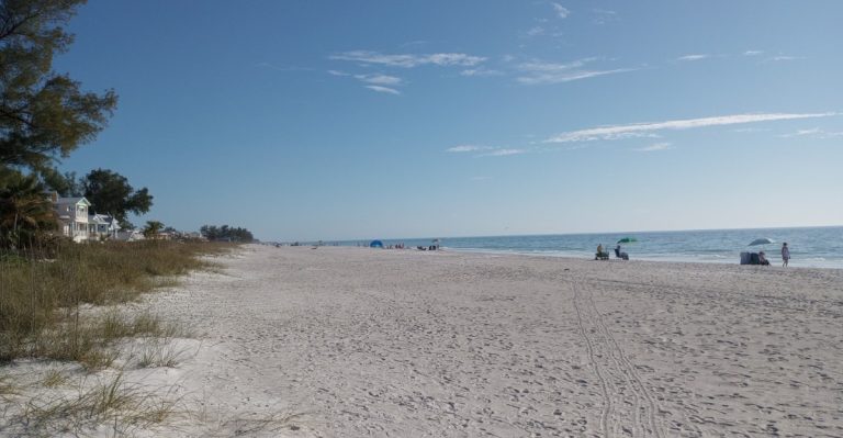 This Florida Island Has No High-Rises, No Chains, And A 35 MPH Speed Limit