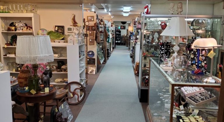 A Century-Old Grange Hall In Washington Now Fills With Antiques In Every Room