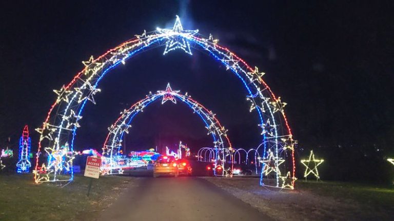 Hundreds Of Lighted Trucks Roll Through Illinois In One Of The State’s Strangest Night Parades
