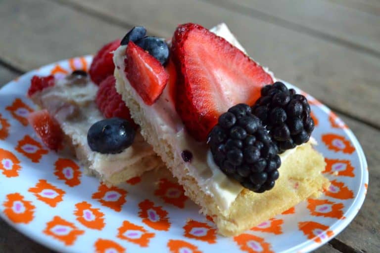 Best Ever Fruit Pizza Dessert