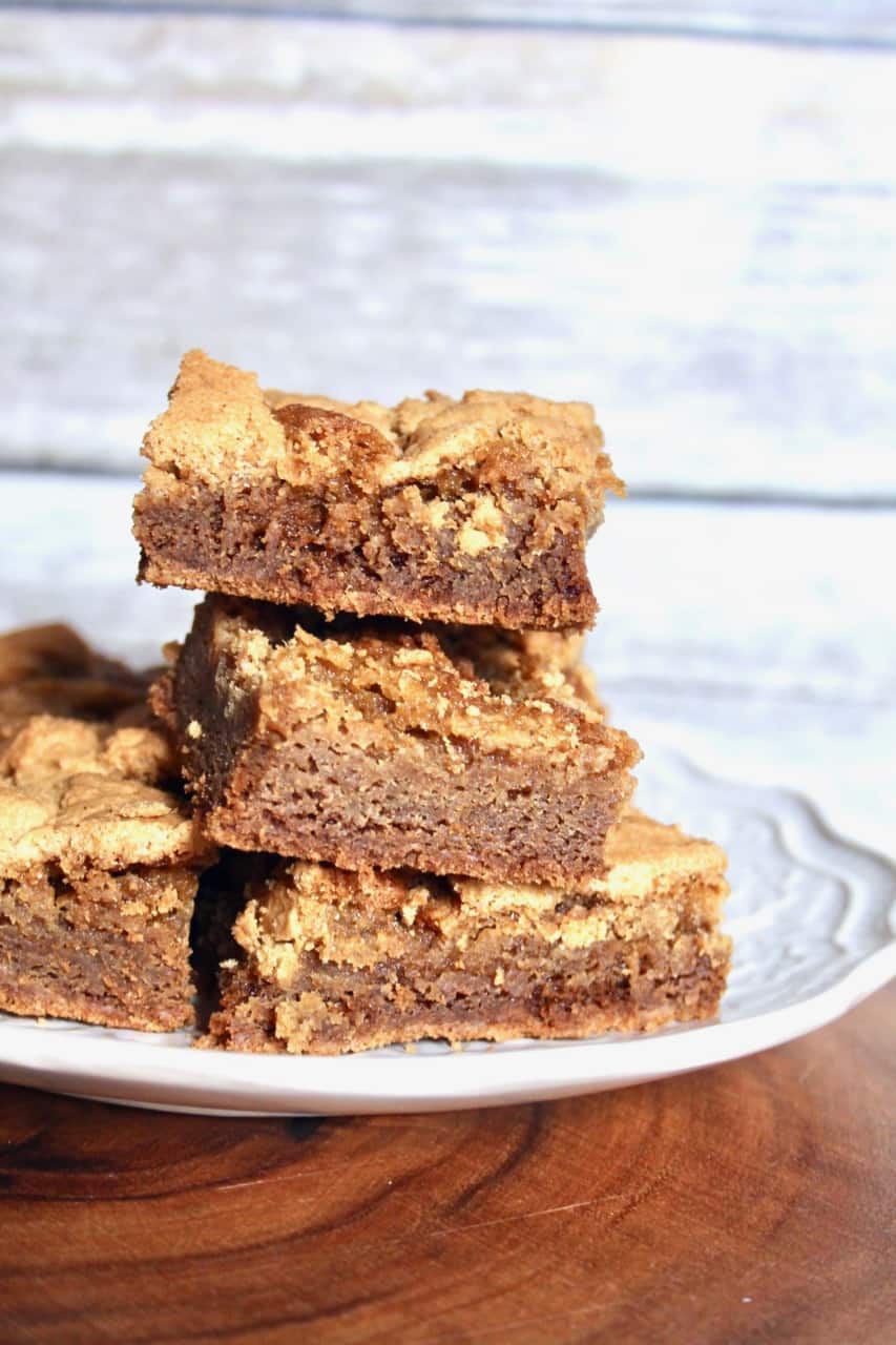 chewy gingerbread bars