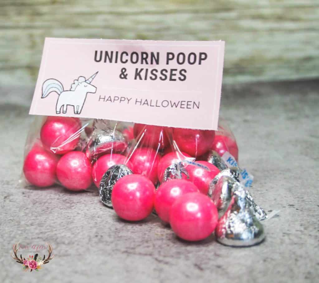 unicorn halloween treat bag printable | great idea for unicorn halloween tricky trunk