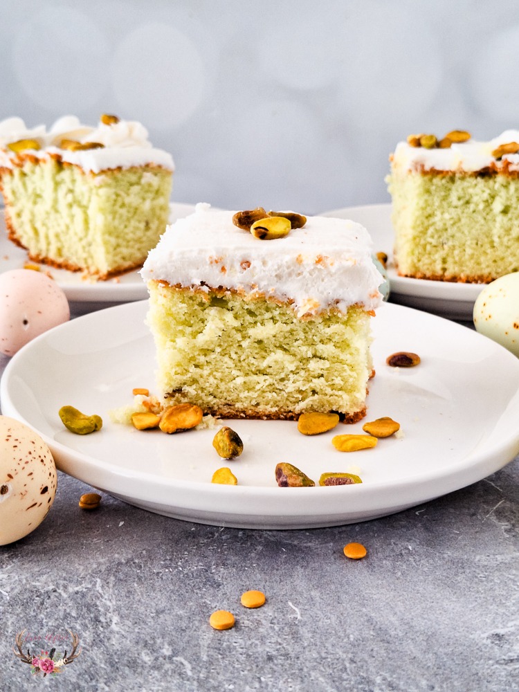 pistachio cake