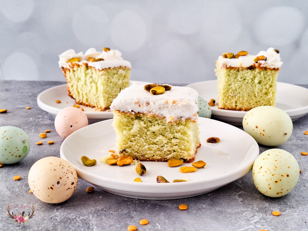 pistachio cake