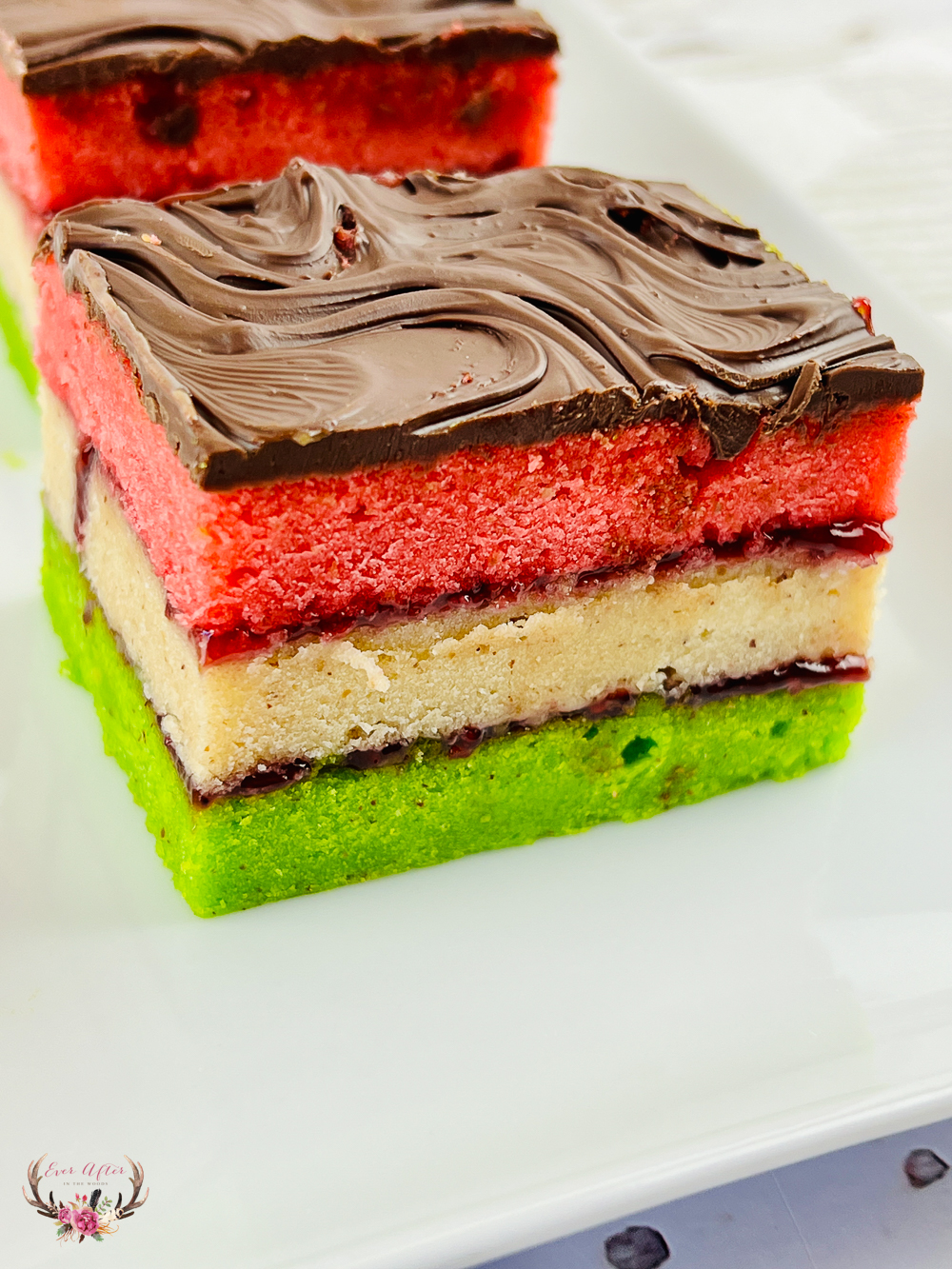 Authentic Italian Rainbow Cookies Recipe: A Delicious Burst of Color ...