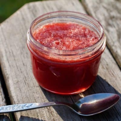 make strawberry jam jelly from scratch and canning